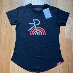 Ladies Trek Road Bike Graphic T-Shirt NWT Size Large